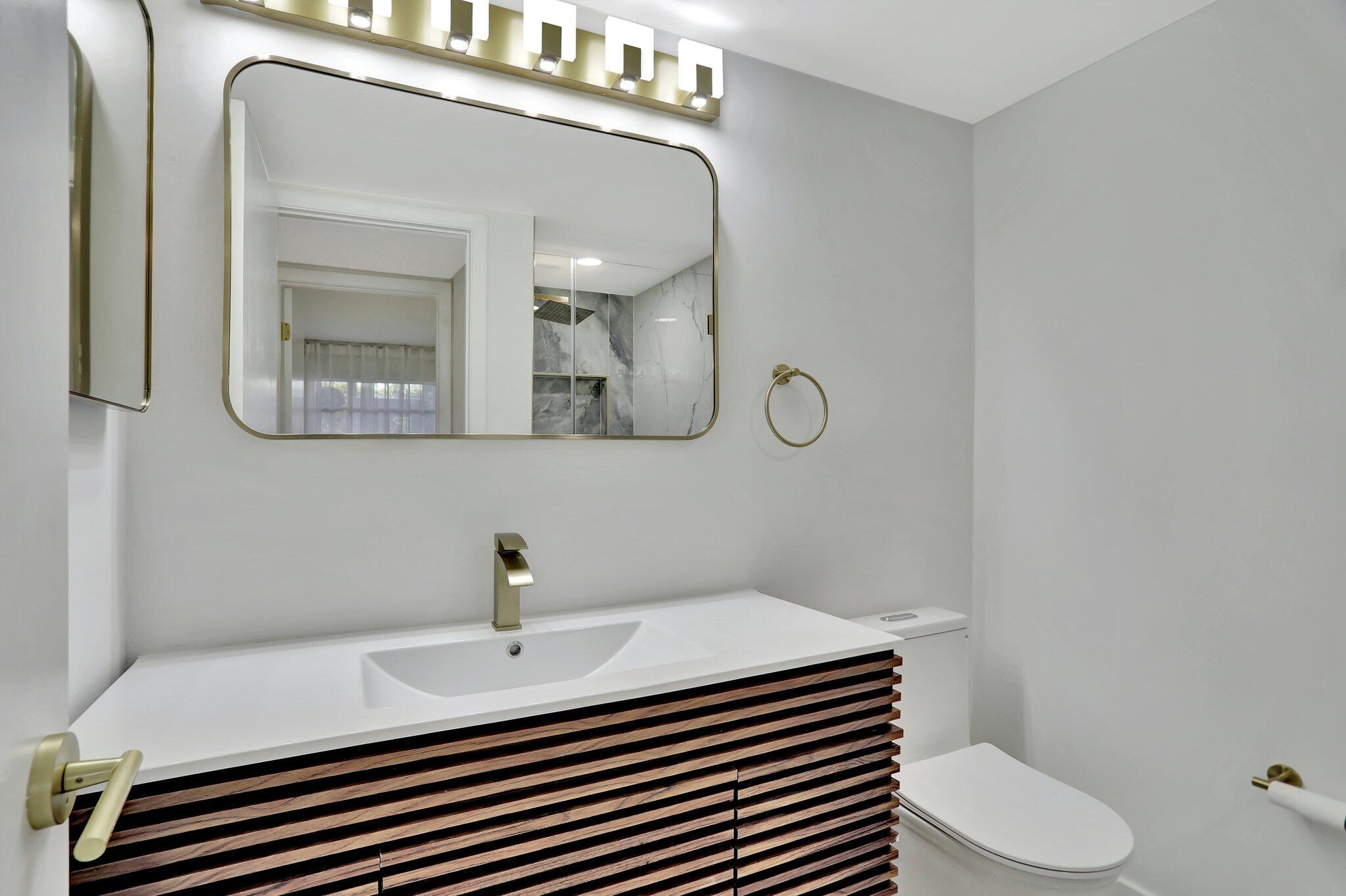 KINGS POINT NORMANDY CONDOS - Residential