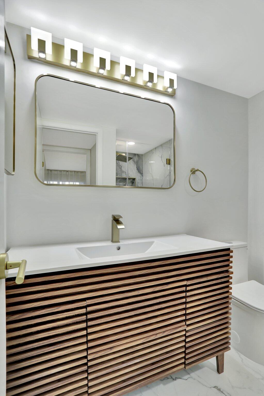 KINGS POINT NORMANDY CONDOS - Residential