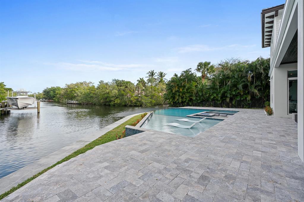 CAPTAINS KEY - Residential