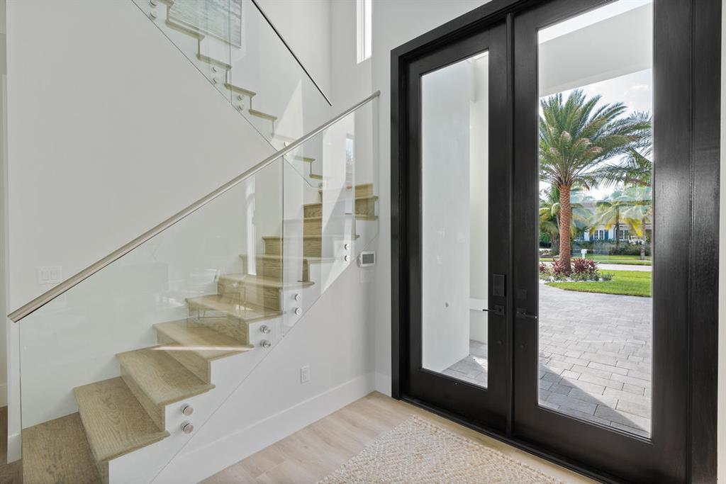 CAPTAINS KEY - Residential