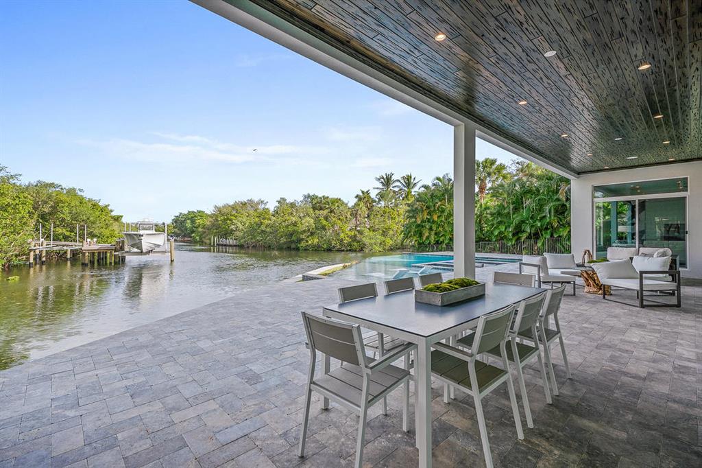 CAPTAINS KEY - Residential