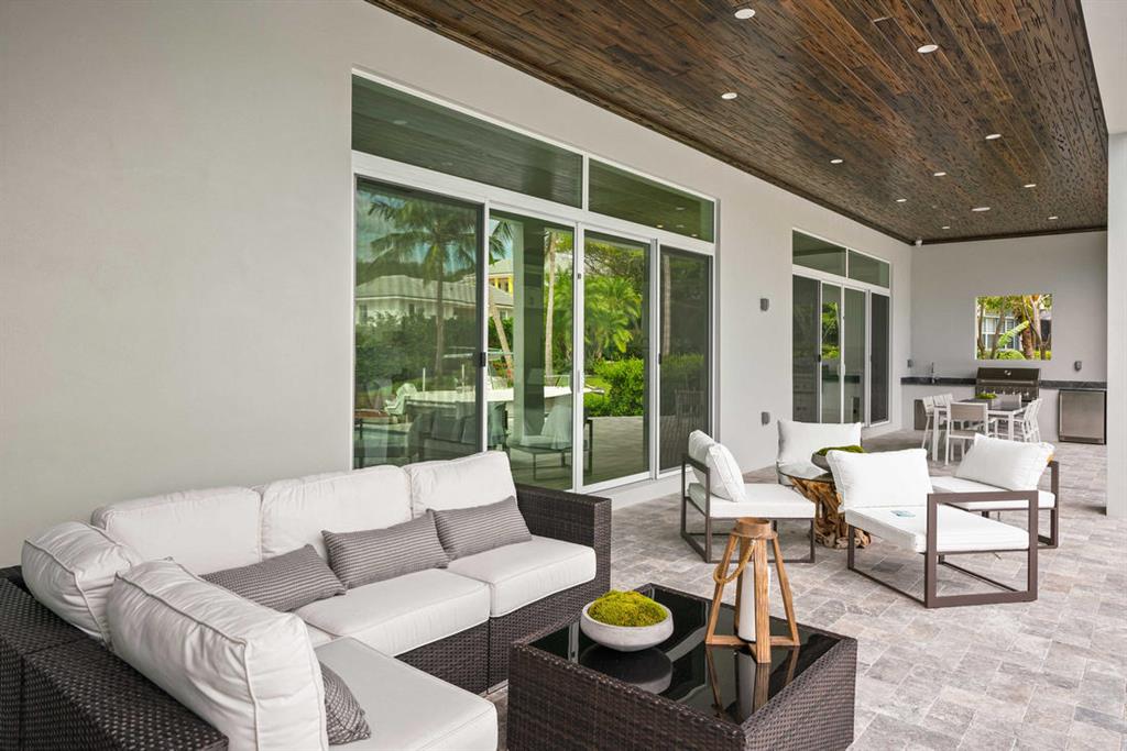 CAPTAINS KEY - Residential