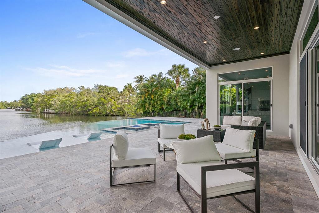 CAPTAINS KEY - Residential