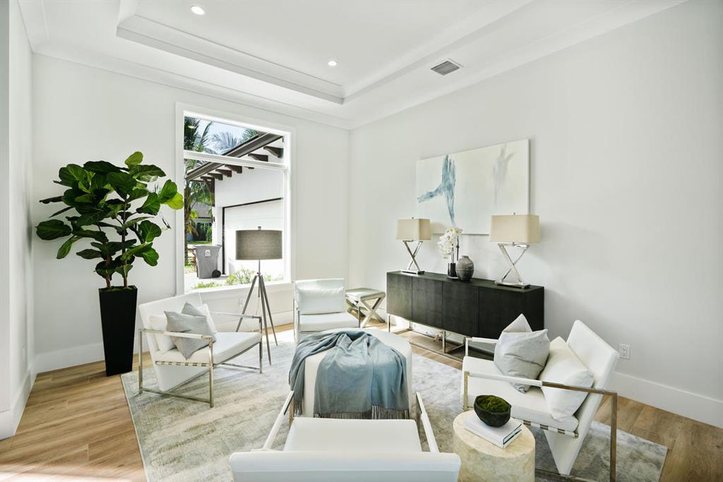 CAPTAINS KEY - Residential