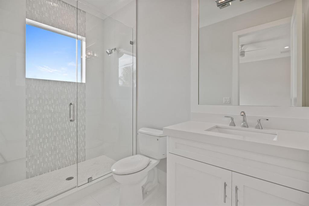 CAPTAINS KEY - Residential