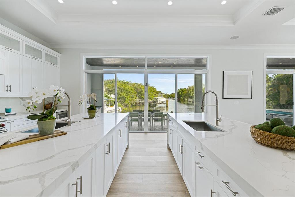 CAPTAINS KEY - Residential