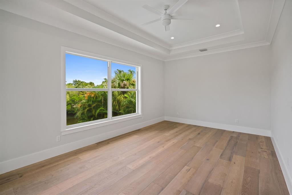 CAPTAINS KEY - Residential