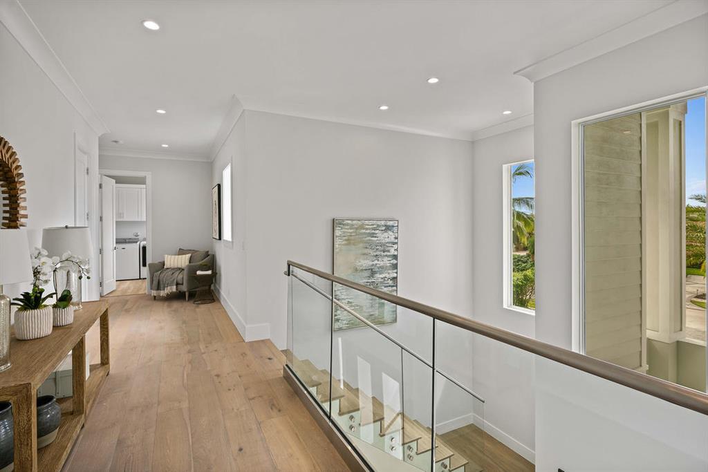 CAPTAINS KEY - Residential