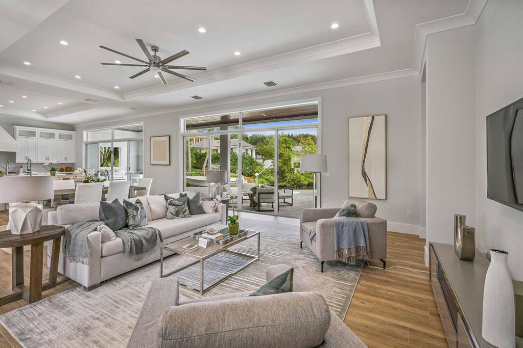 CAPTAINS KEY - Residential