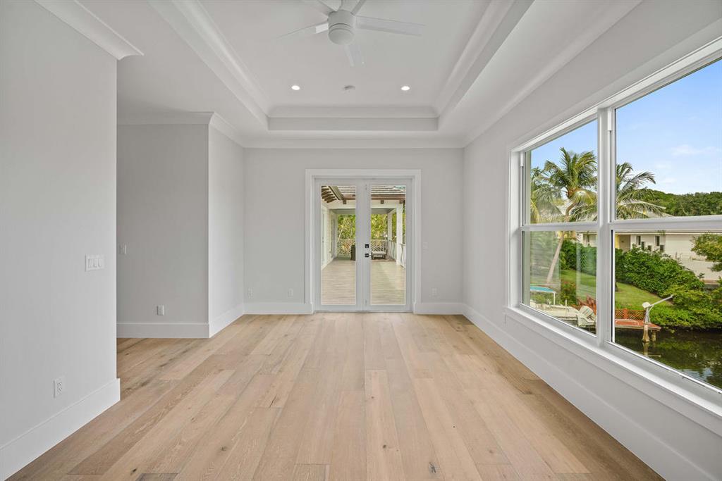 CAPTAINS KEY - Residential