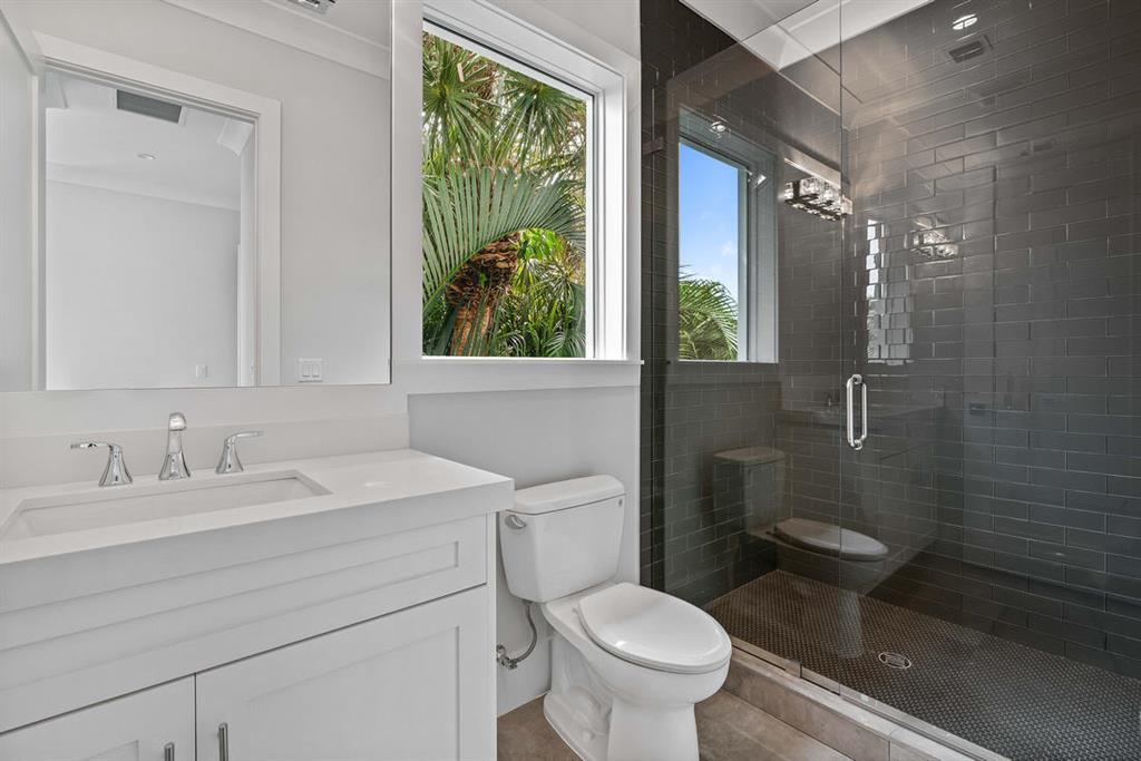 CAPTAINS KEY - Residential