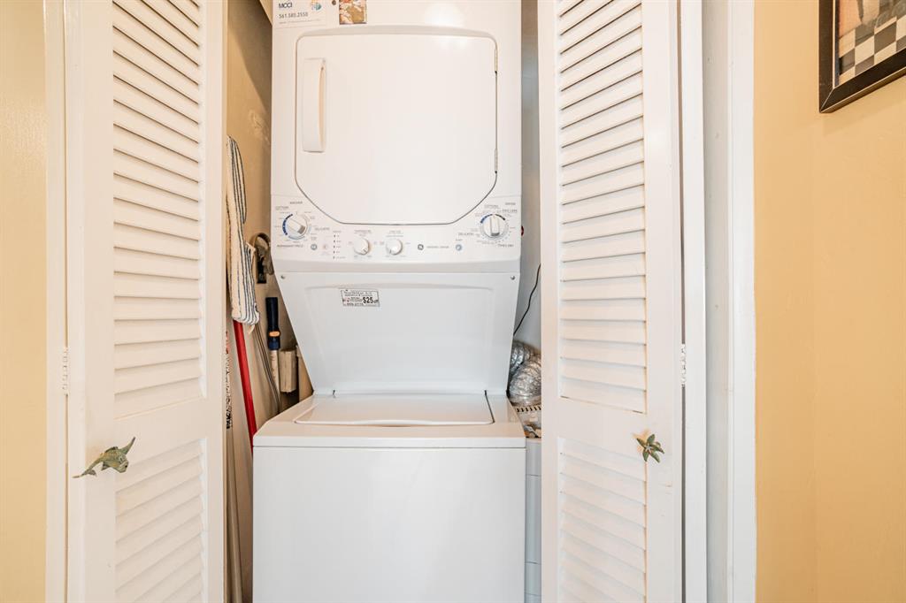 ISLAND TOWERS INC CONDO - Residential