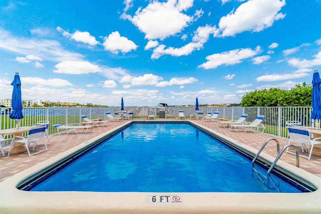 ISLAND TOWERS INC CONDO - Residential