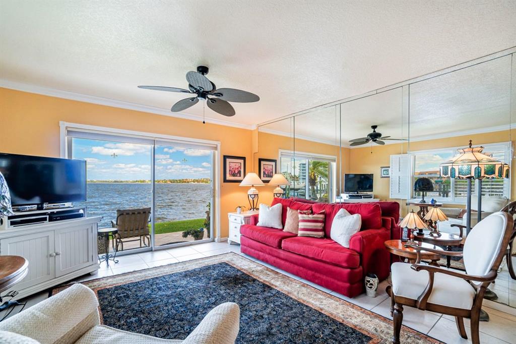 ISLAND TOWERS INC CONDO - Residential