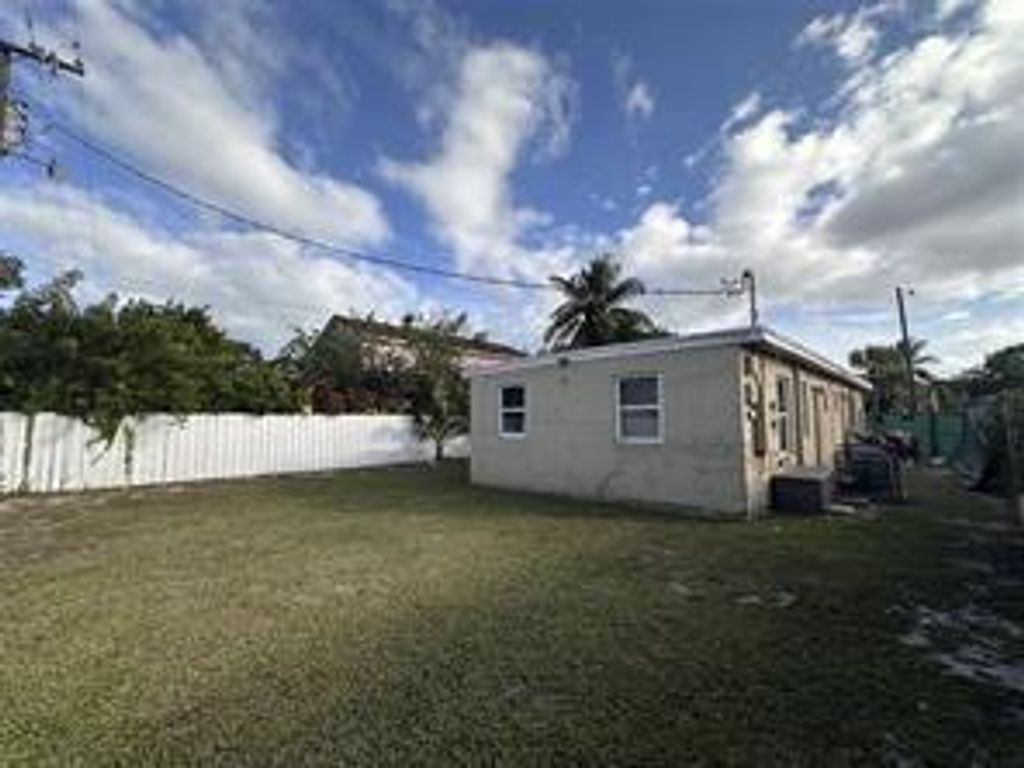 Photo of 728 SW 6th Street #1, Dania Beach, FL 33004 (MLS # B26029215)