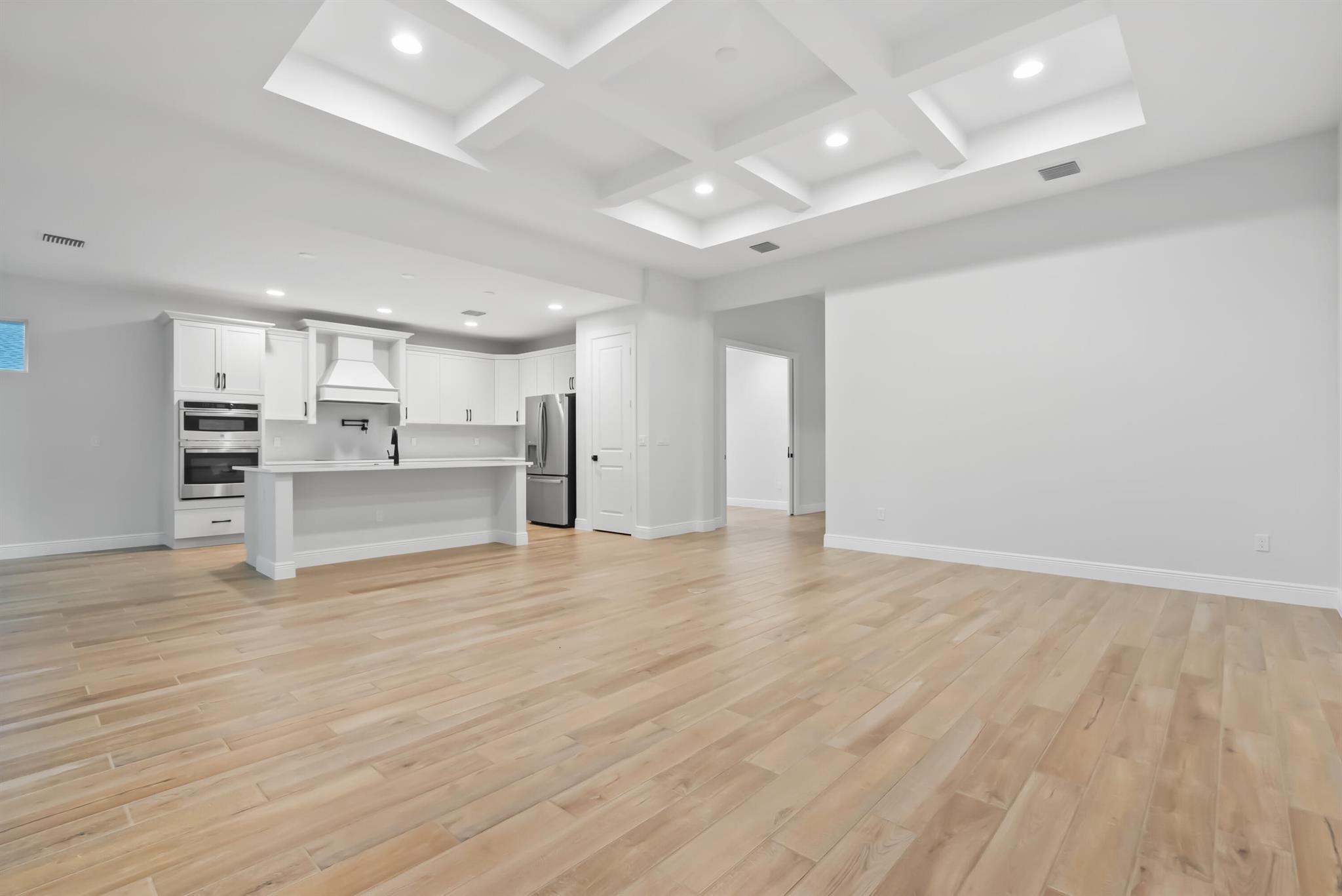 CRYSTAL FALLS OF VERO - Residential