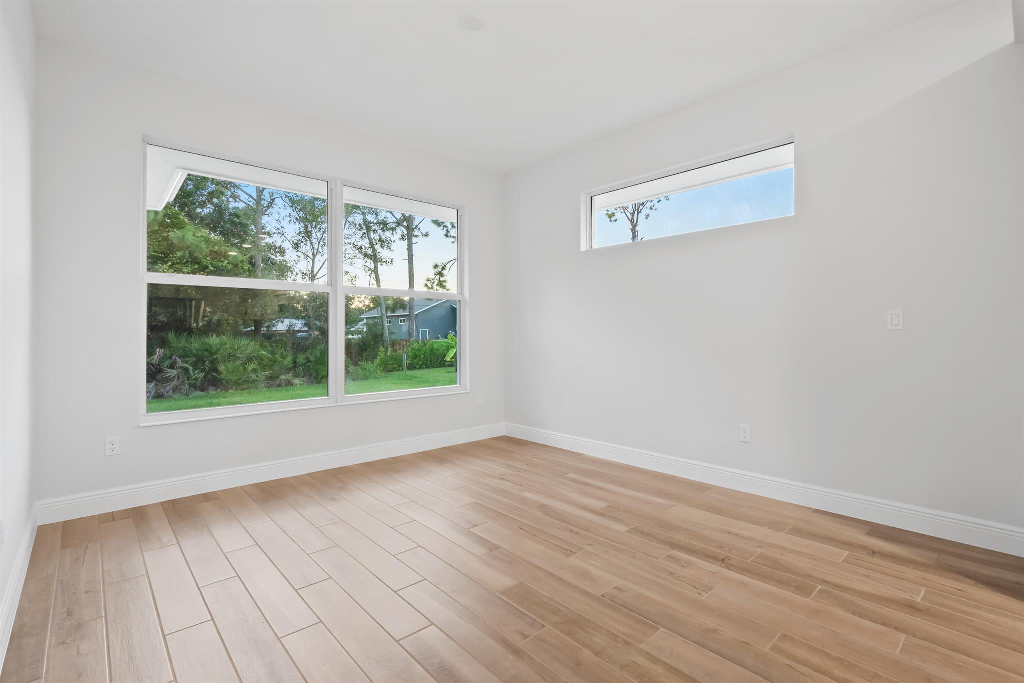 CRYSTAL FALLS OF VERO - Residential