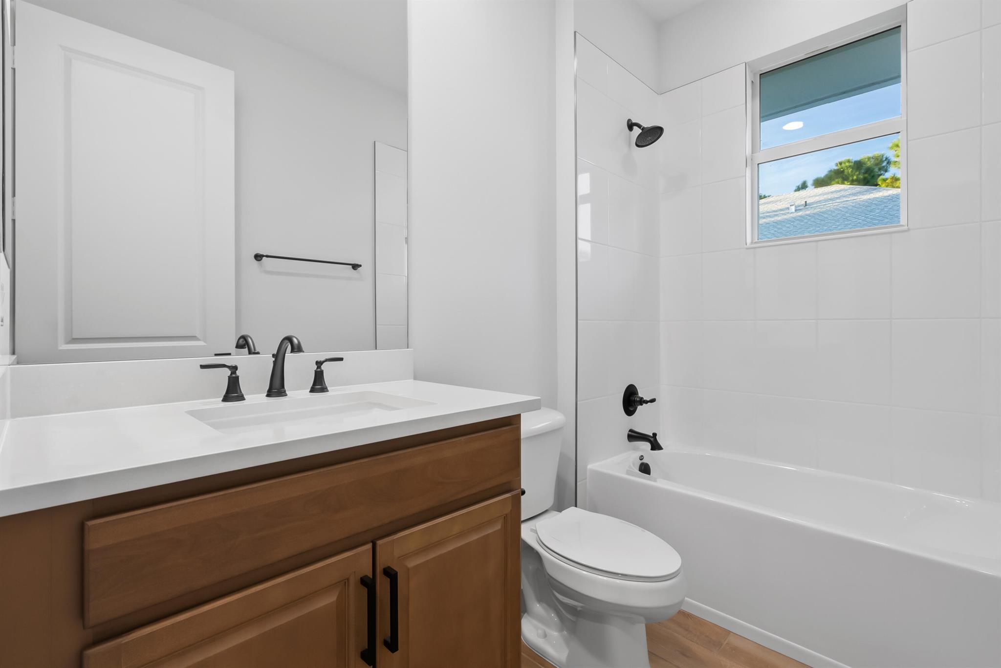 CRYSTAL FALLS OF VERO - Residential