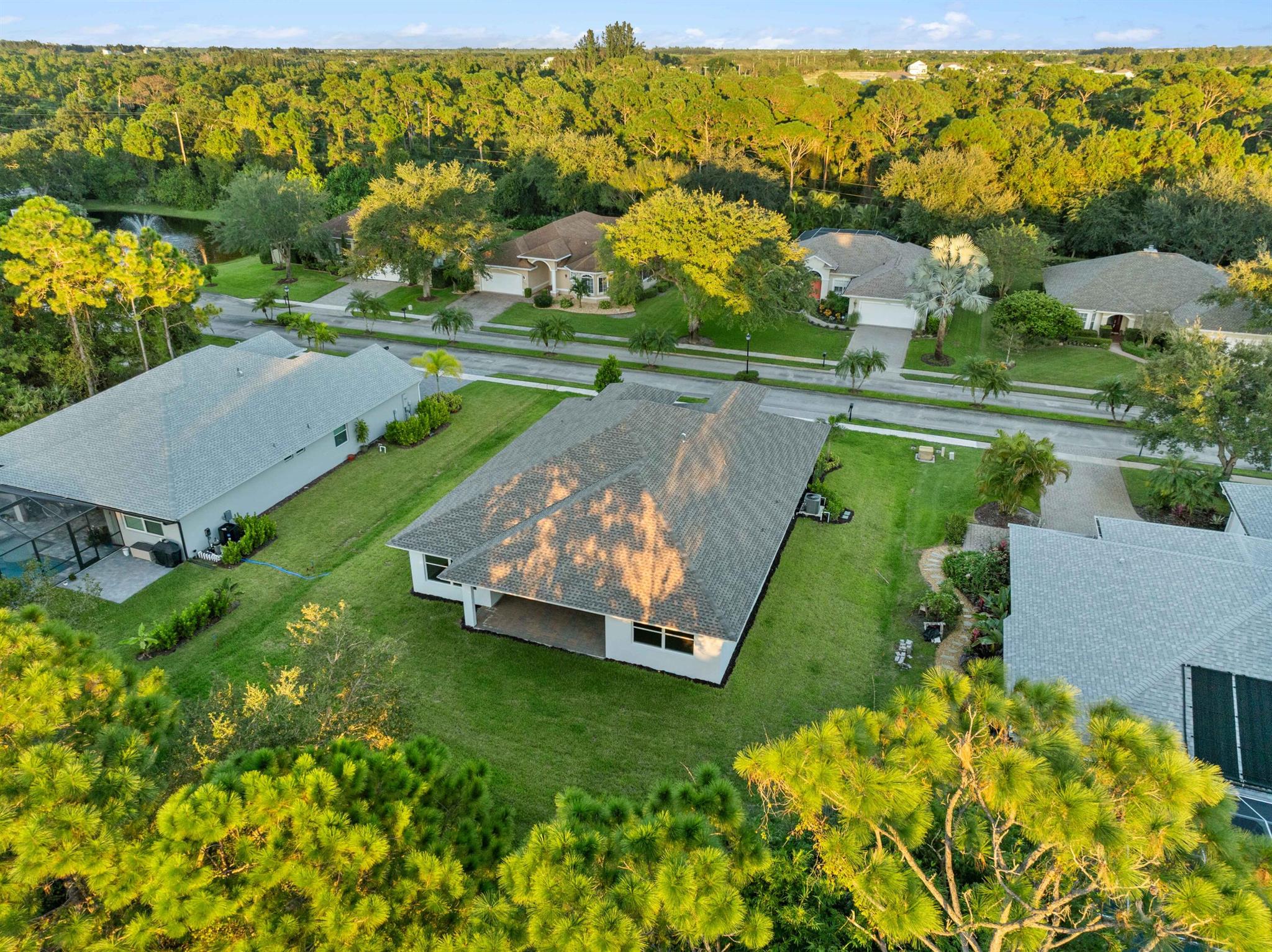 CRYSTAL FALLS OF VERO - Residential