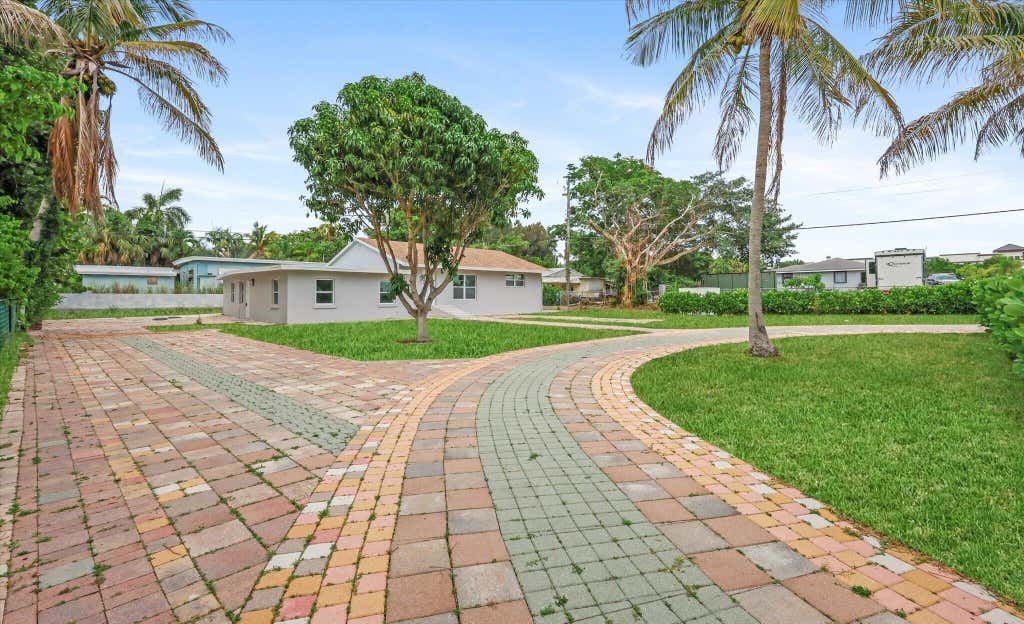 Photo of 1803 Service Road, North Palm Beach, FL 33408 (MLS # B26058618)