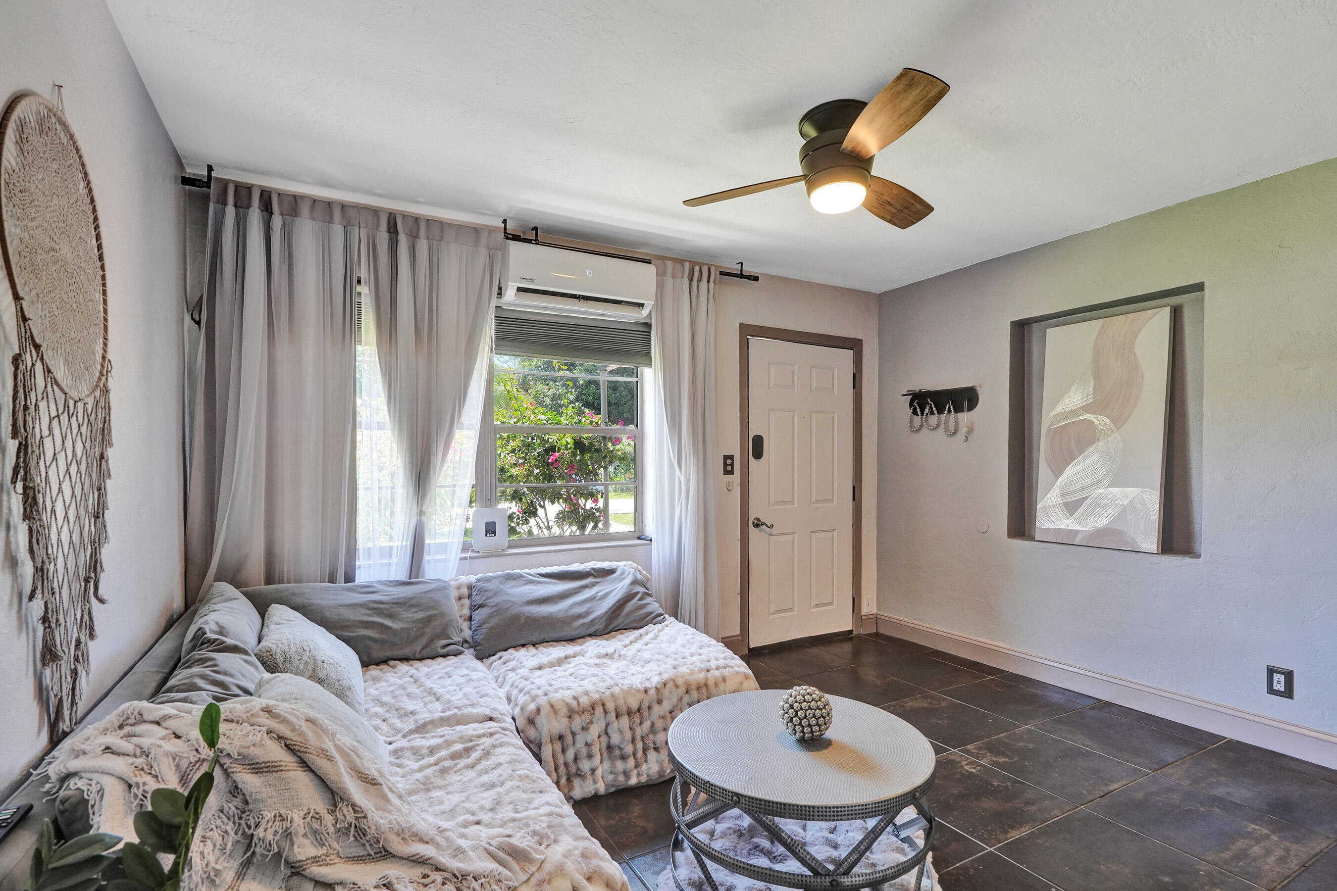 1465 NE 27th Street