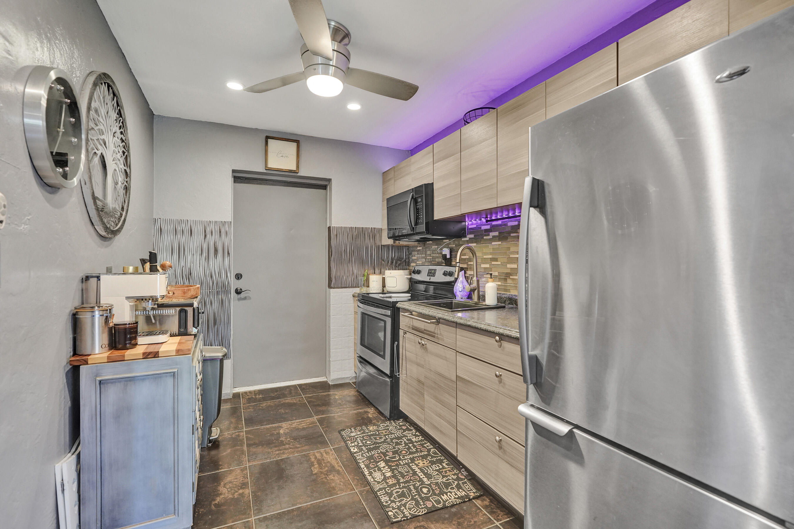 COLLIER MANOR FIRST ADD - Residential