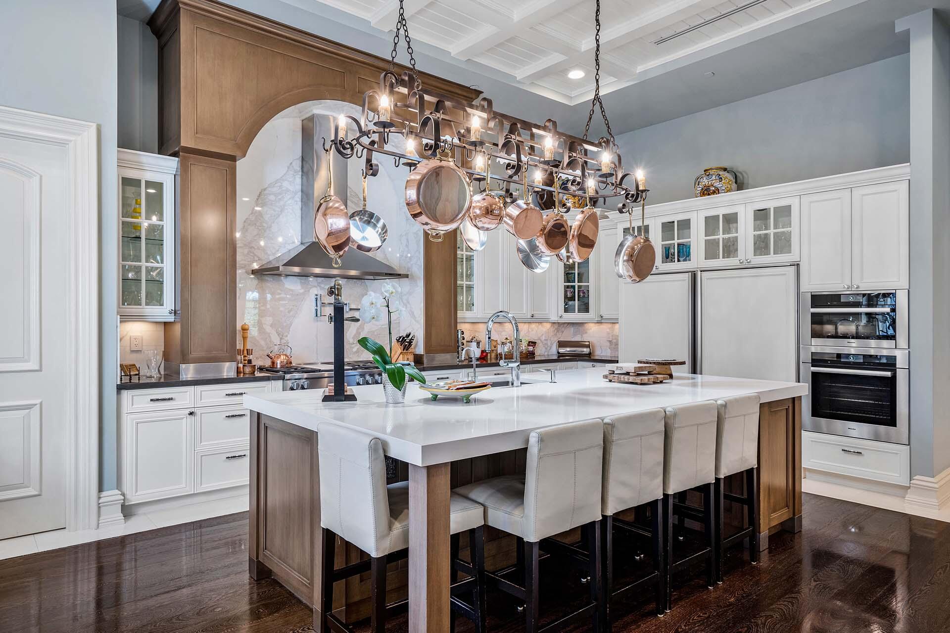 ROYAL PALM YACHT & COUNTR - Residential