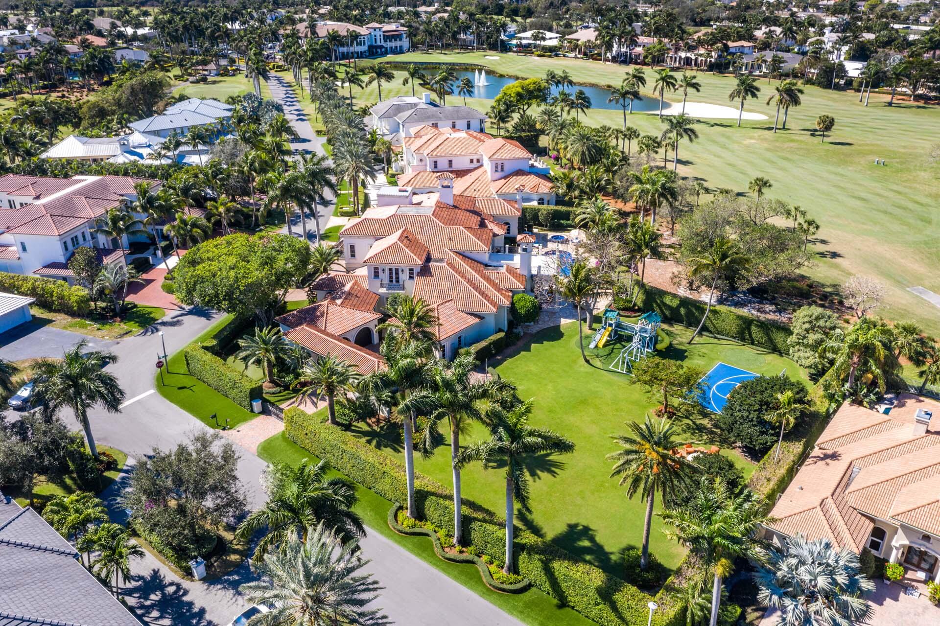 ROYAL PALM YACHT & COUNTRY CLUB - Residential
