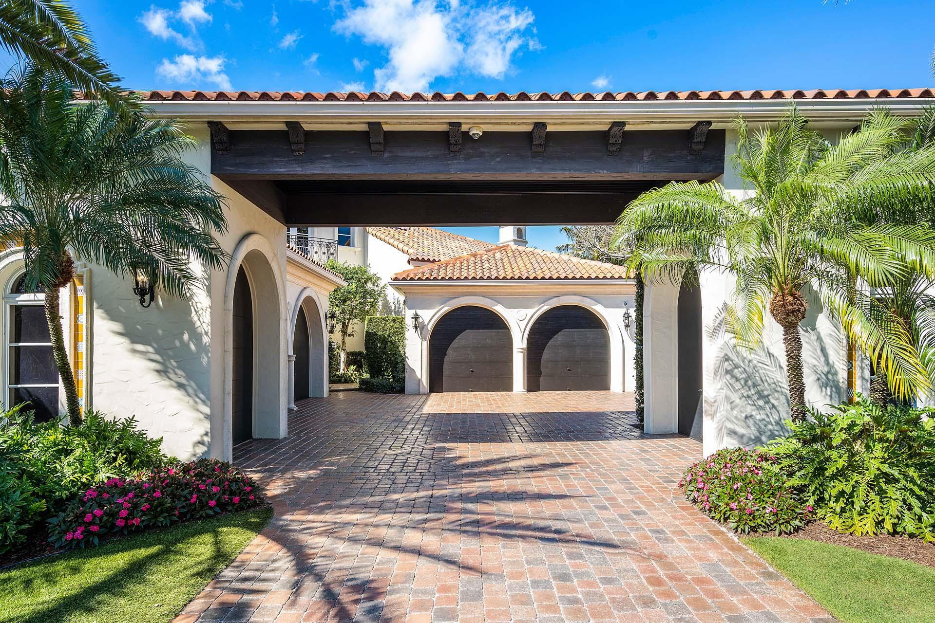 ROYAL PALM YACHT & COUNTR - Residential