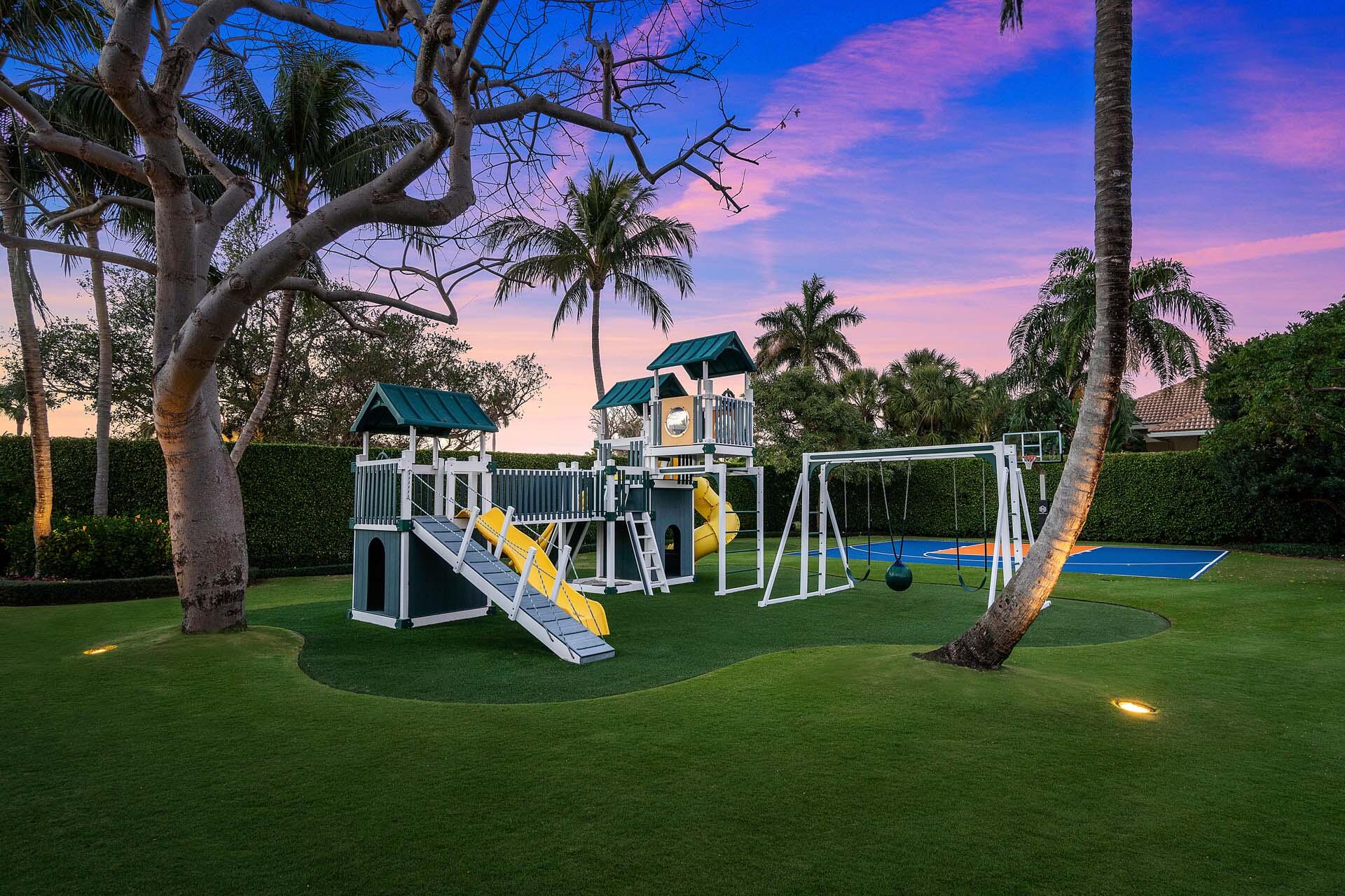 ROYAL PALM YACHT & COUNTR - Residential