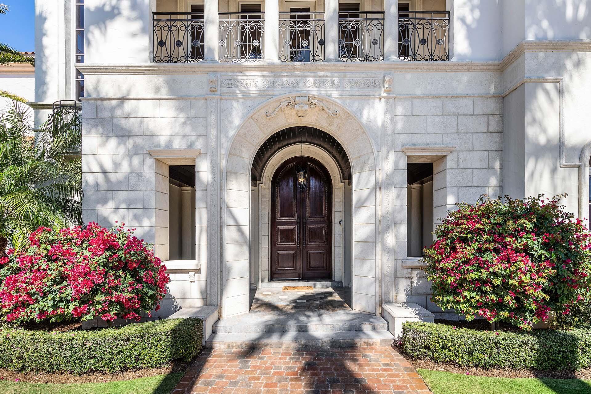 ROYAL PALM YACHT & COUNTR - Residential