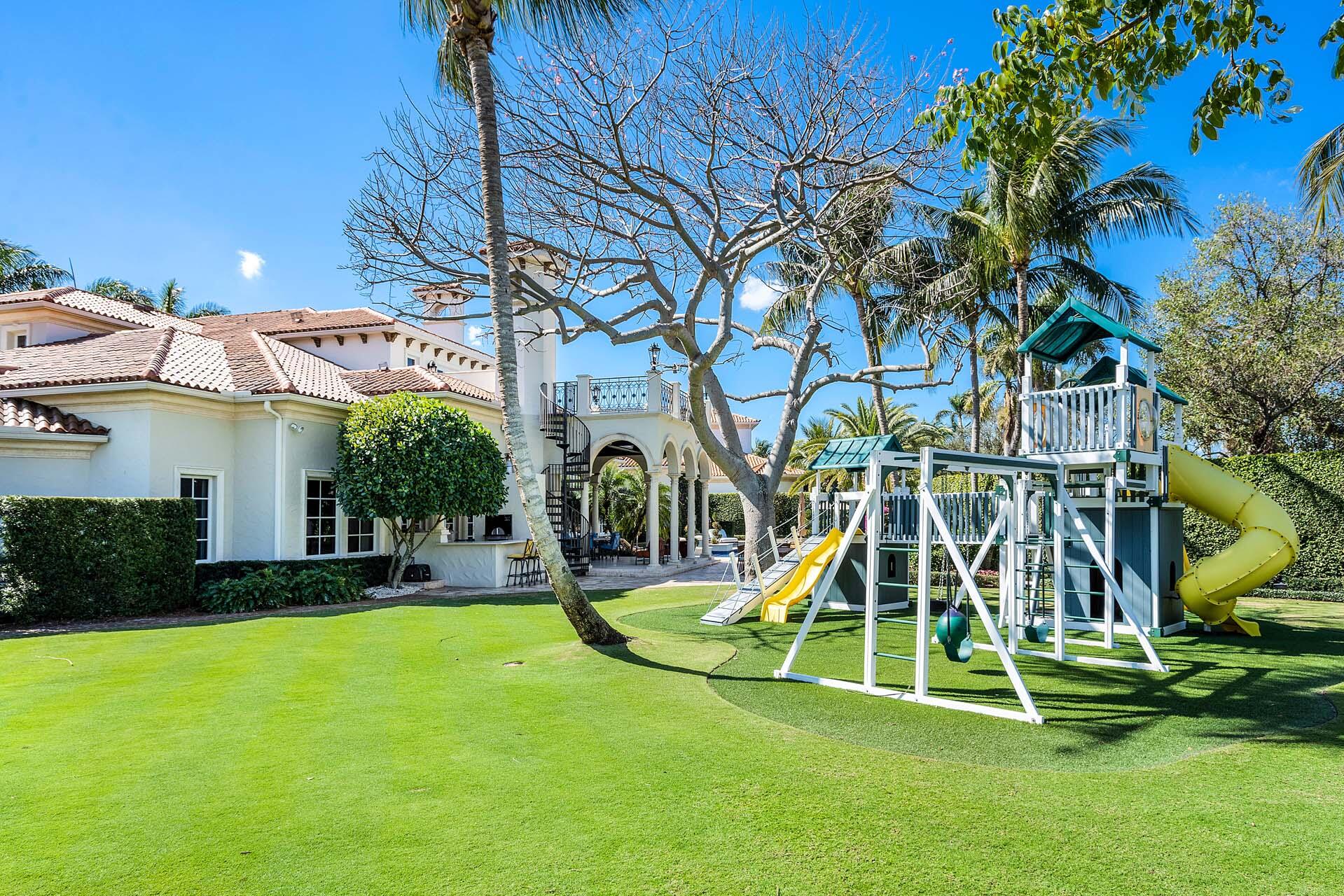 ROYAL PALM YACHT & COUNTR - Residential