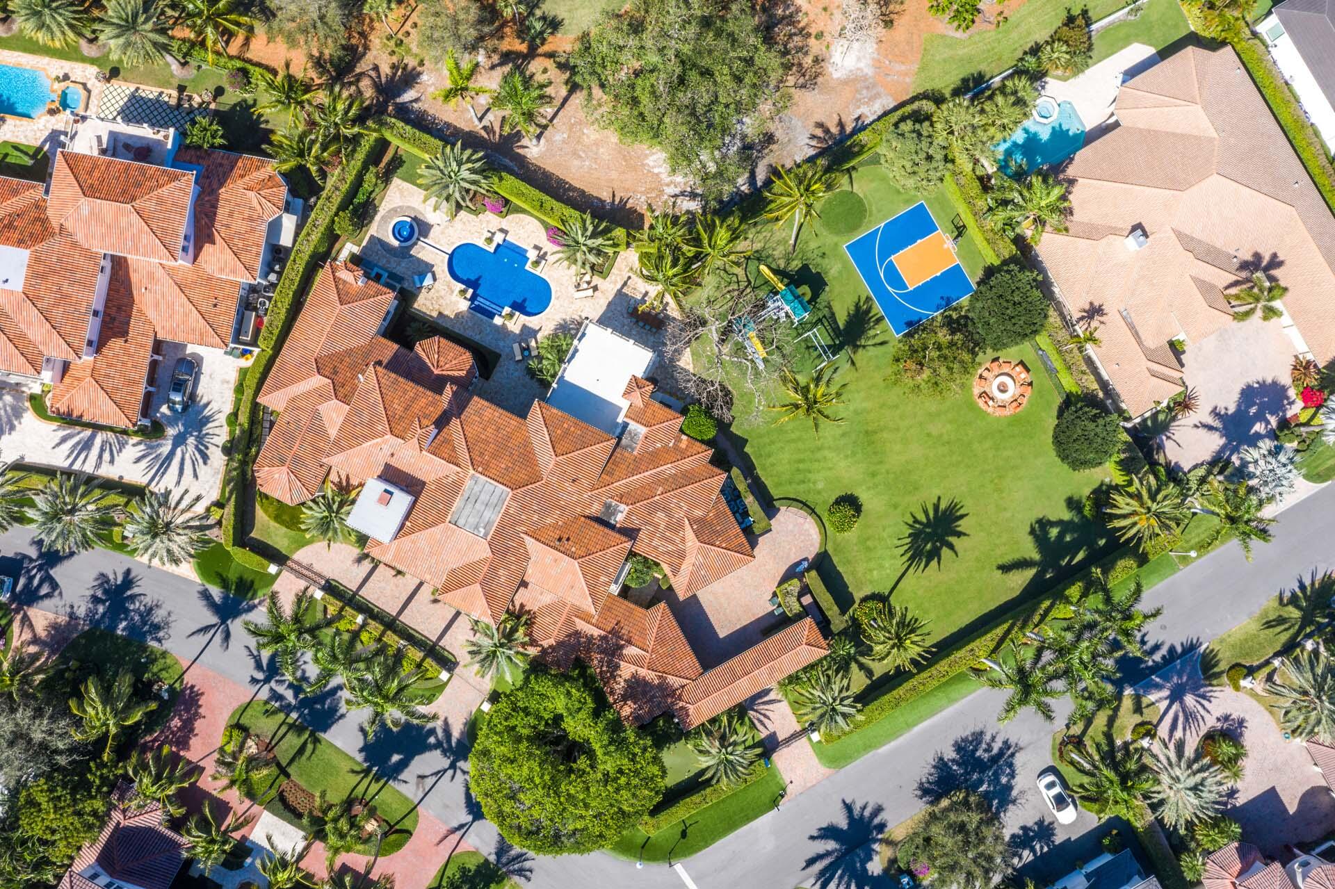 ROYAL PALM YACHT & COUNTRY CLUB - Residential