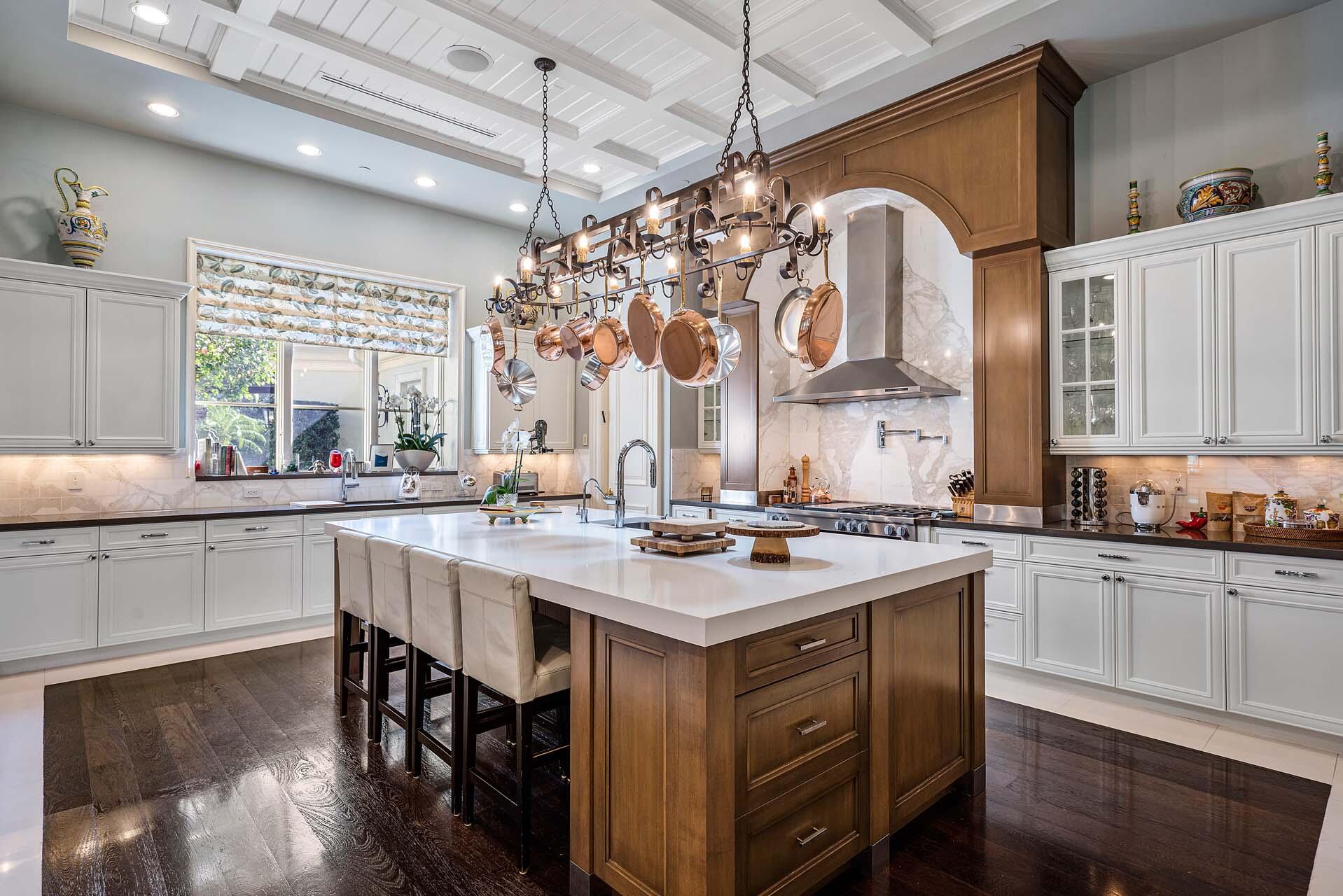 ROYAL PALM YACHT & COUNTR - Residential