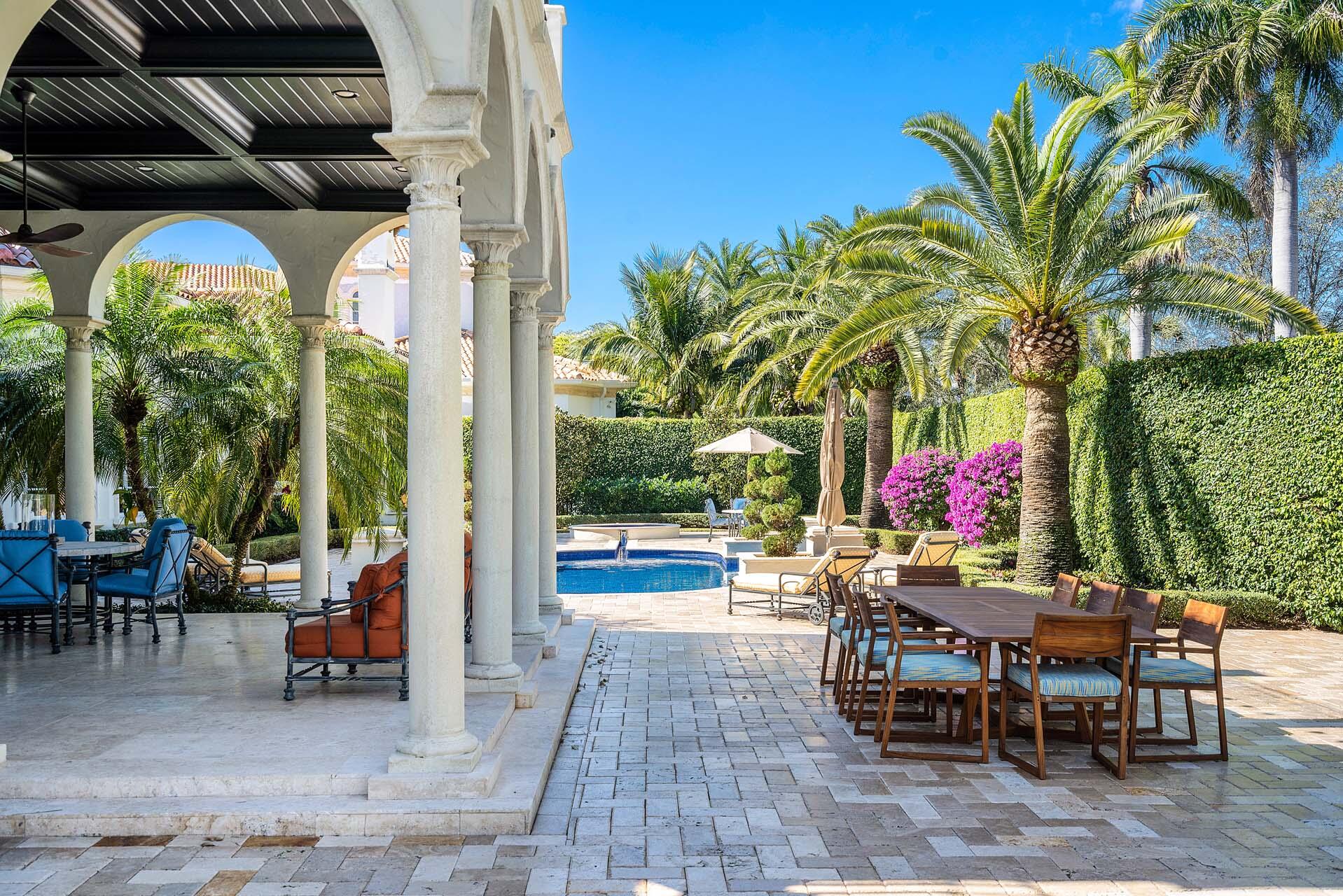 ROYAL PALM YACHT & COUNTR - Residential