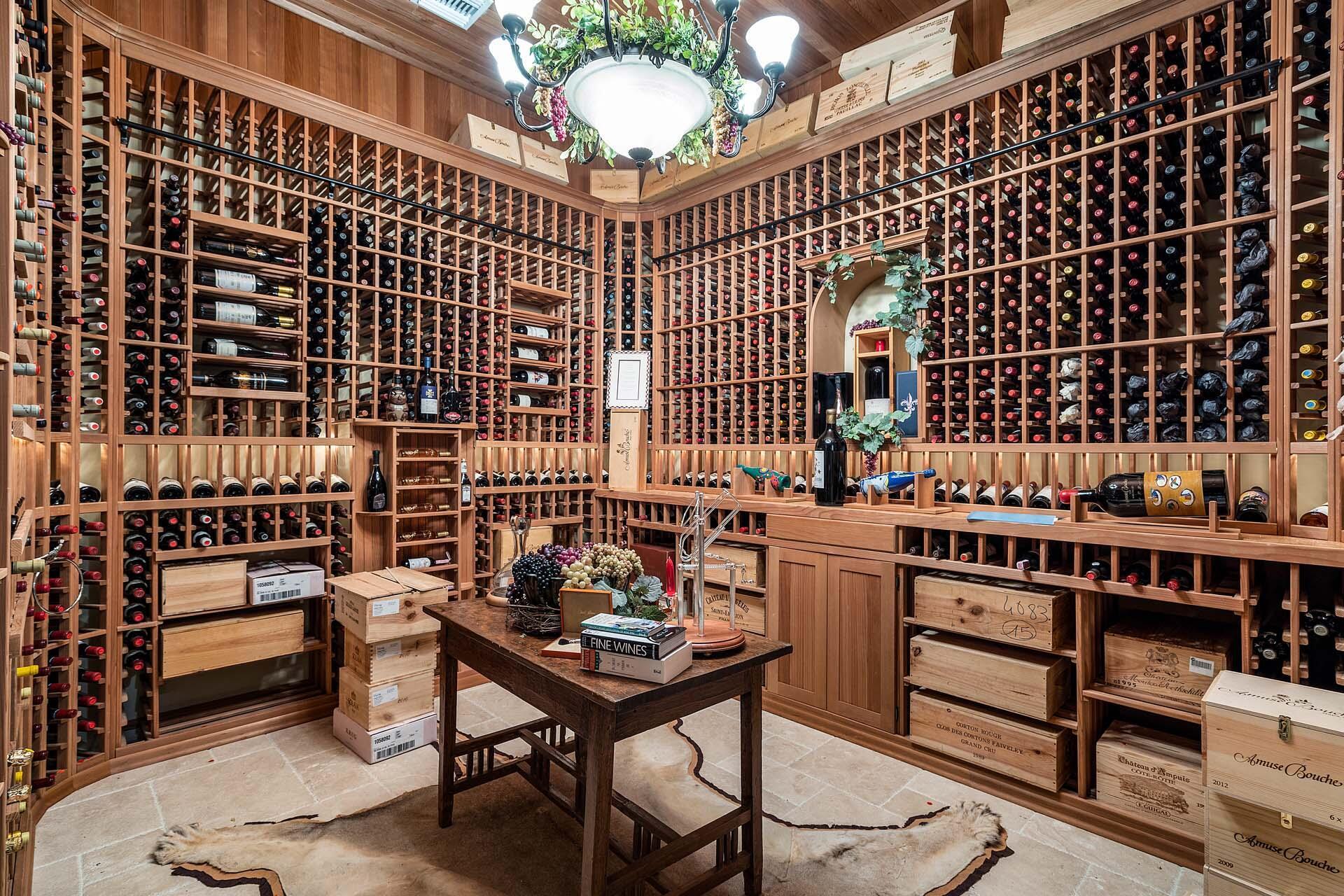 ROYAL PALM YACHT & COUNTR - Residential