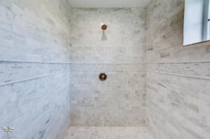 TWIN LAKE SHORES CENTRAL - Residential