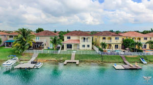 TWIN LAKE SHORES CENTRAL - Residential