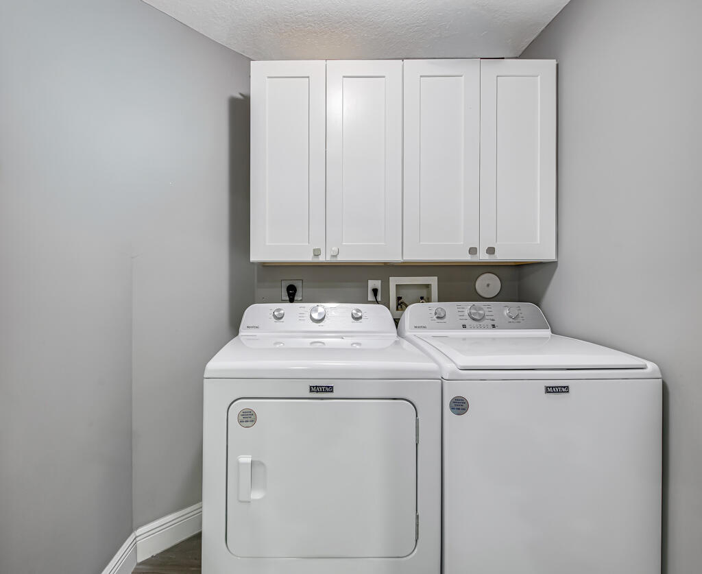 VENETIAN ISLES - Residential