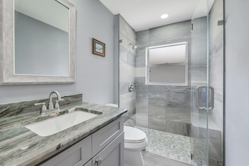 VENETIAN ISLES - Residential