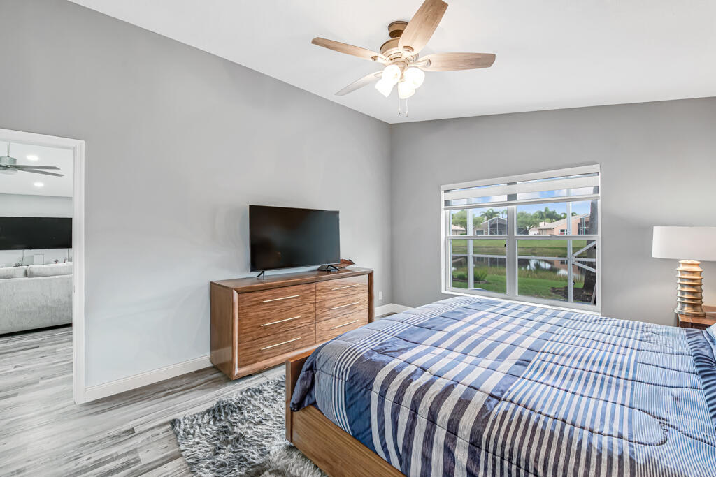 VENETIAN ISLES - Residential