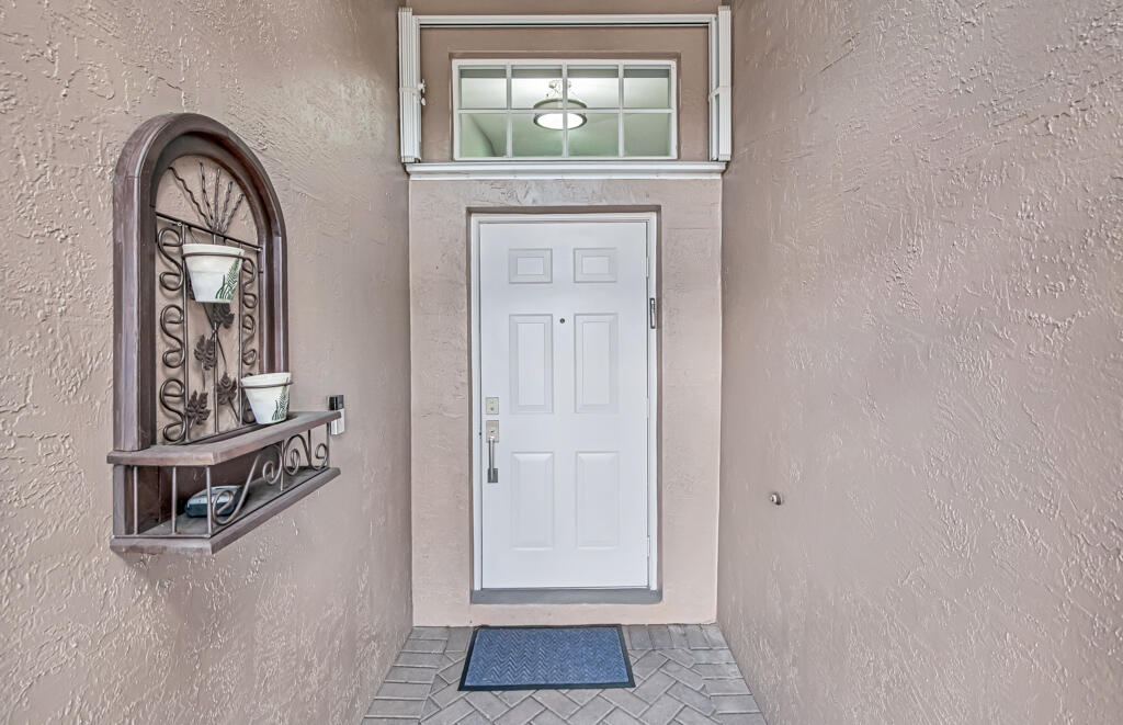 VENETIAN ISLES - Residential