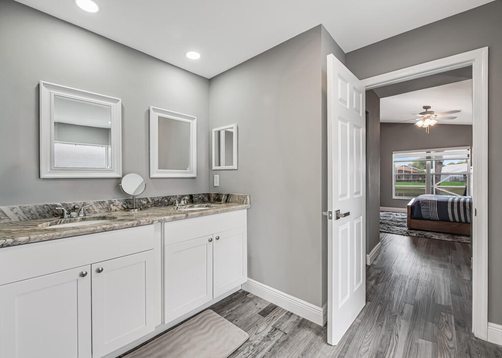 VENETIAN ISLES - Residential