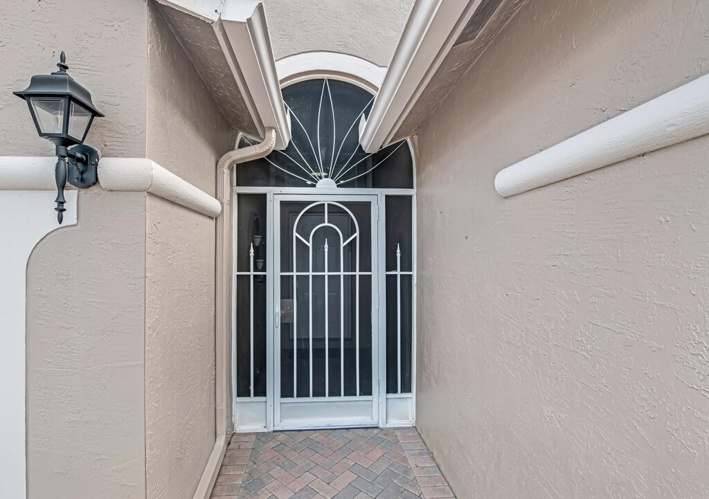 VENETIAN ISLES - Residential