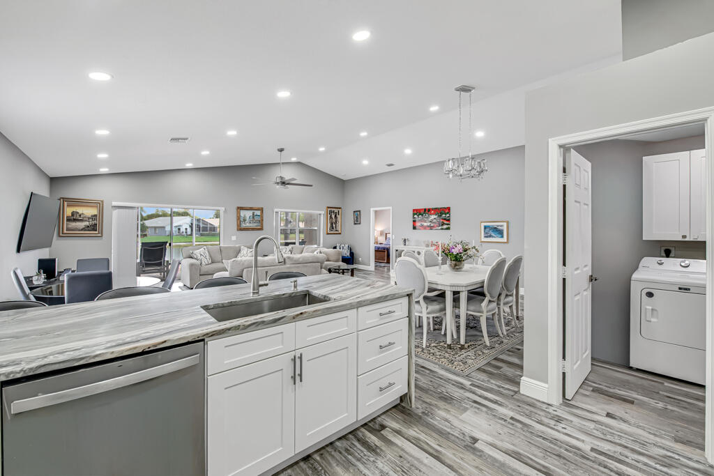 VENETIAN ISLES - Residential