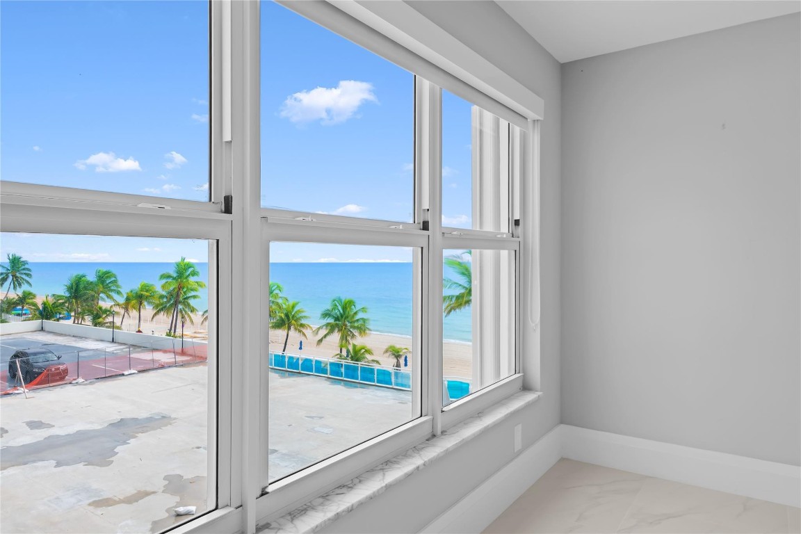 Playa Del Mar - Residential