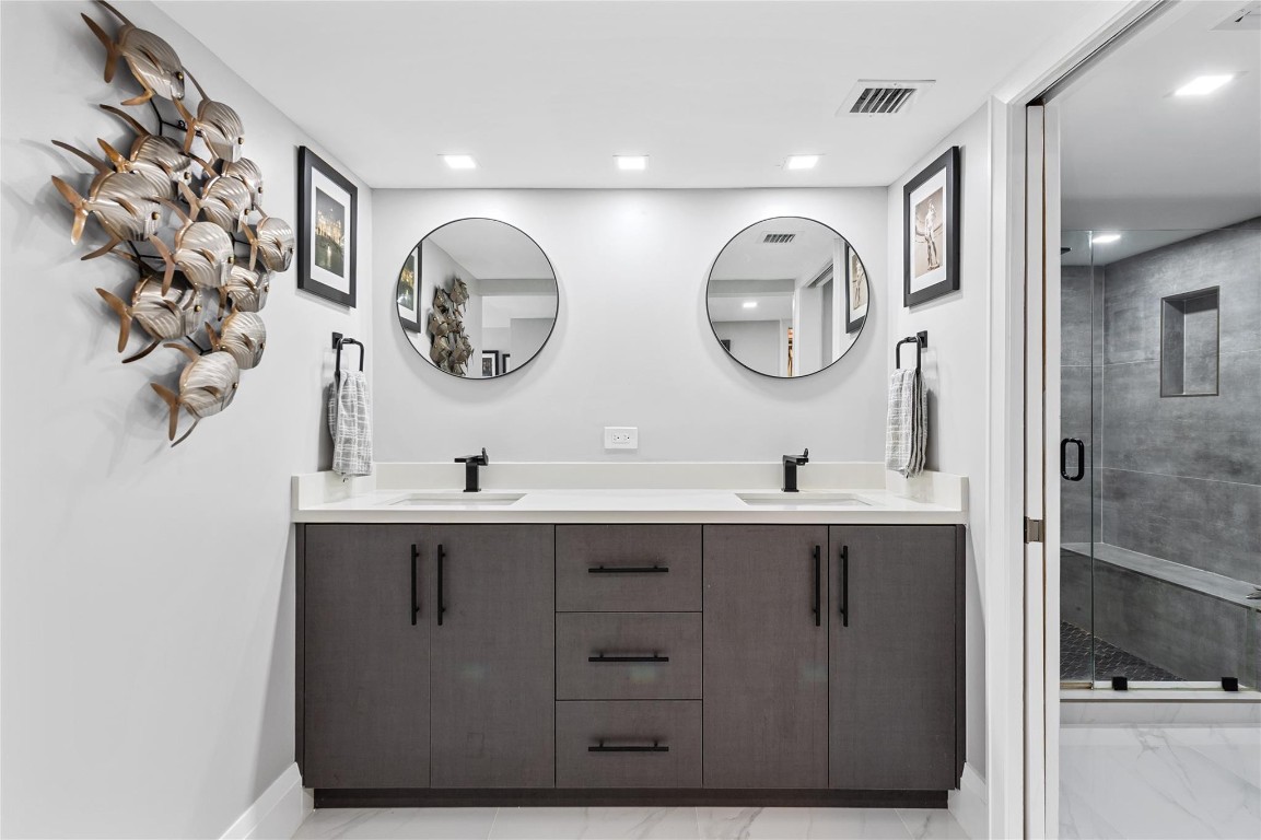 Playa Del Mar - Residential