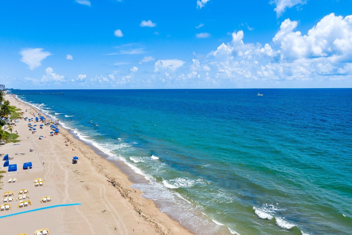 Playa Del Mar - Residential