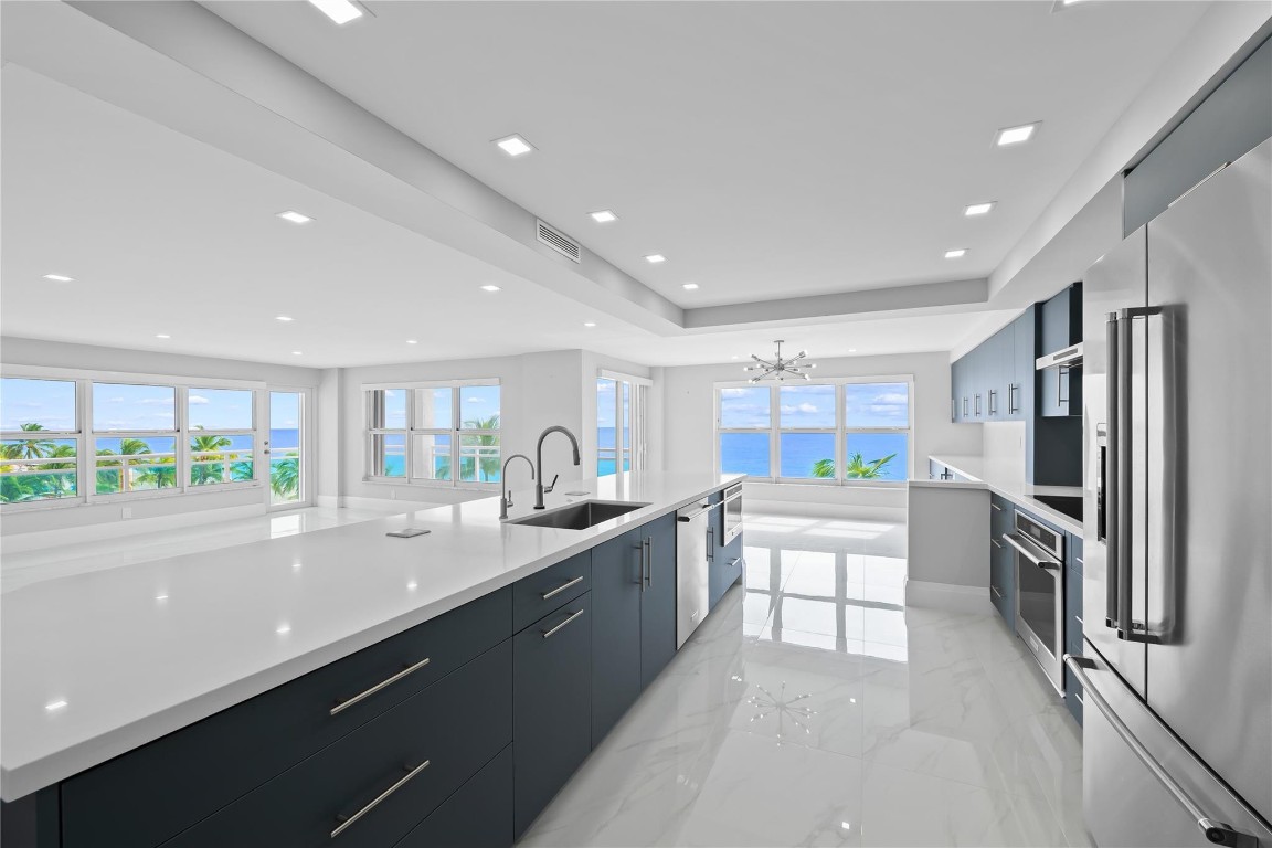 Playa Del Mar - Residential