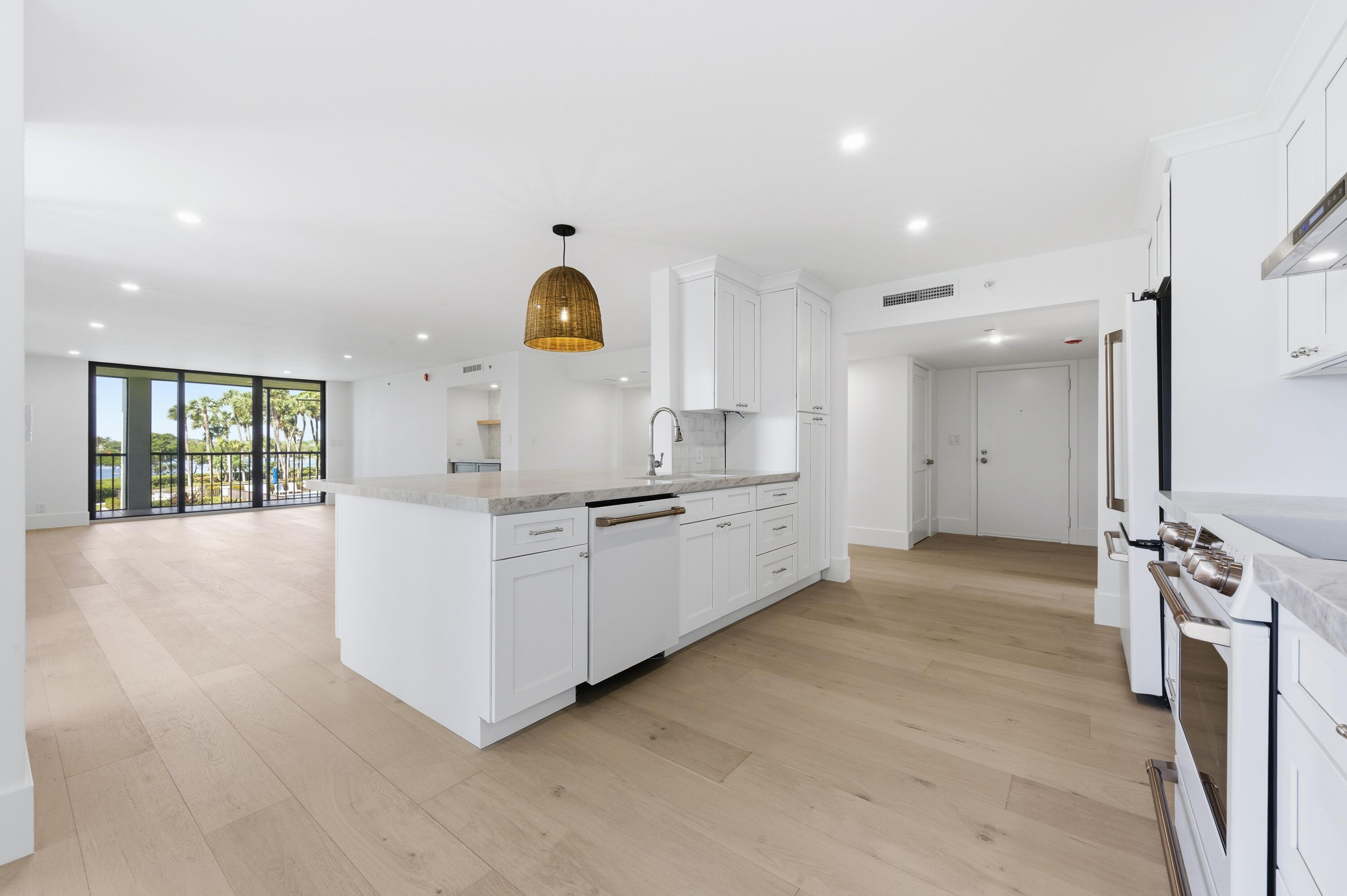 Jupiter Harbour - Residential